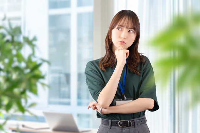 質問がある女性